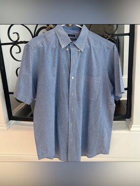 Pre Loved Chaps Men large Classic Blue Gingham Short-Sleeve Button-Down Shirt